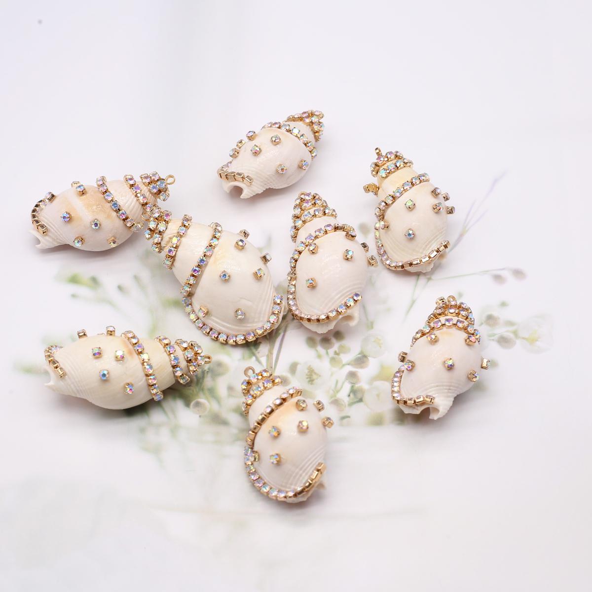 

4 шт. Подвеска в виде очищенной улитки, золотистая искусственная раковина с бриллиантом 28x30-30x35 мм для изготовления ювелирных изделий, ожерелье, браслет, серьги, аксессуар 4pcs