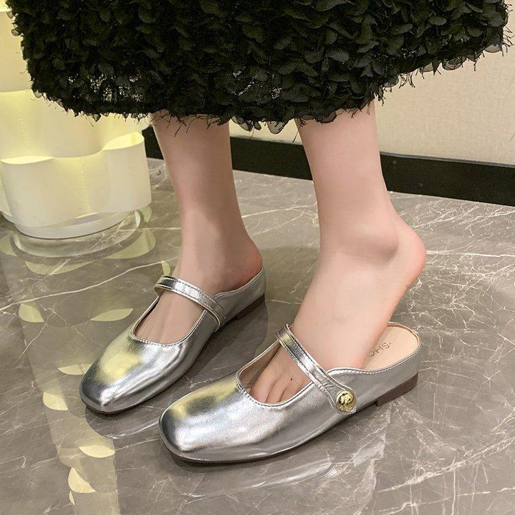 Französische Taschenkopf-Slipper Damen tragen Silber Einzelne Schuhe draußen Sommer, faule Leute treten kleine duftende Wind flache Sohle coole Slipper Damenmode