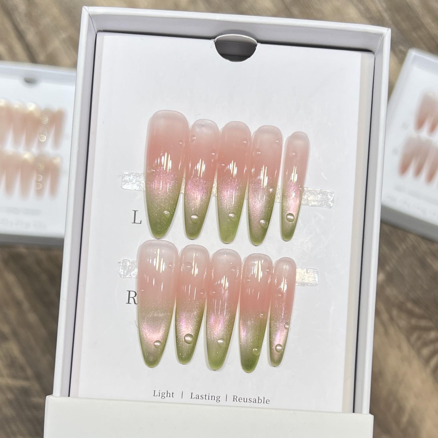 

Dairison Handmade Guava Cat Eye Nails - Simple Green & Nude Blush Manicure Large