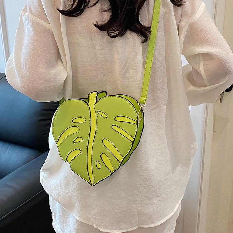 Leaf Shape Crossbody Bag Creative Brand Fashion Design Women Multiple Colors Elegant Mini Handbag Messenger Bag AVE