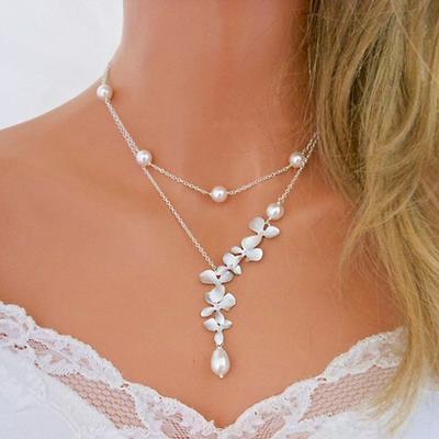 Metal Flower Pearl Necklace Water Drop Pendant Multi-layer Necklace