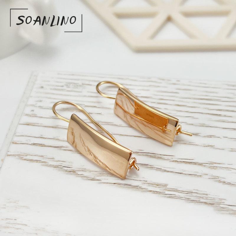 

Персонализированные овальные серьги SOANLINO из гладкого розового золота