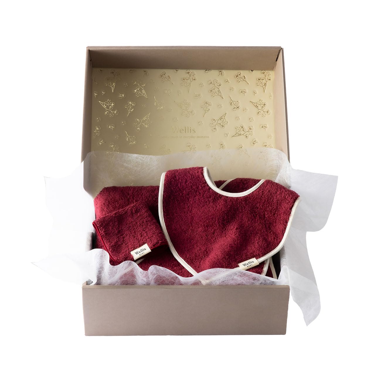 

Wellis BABY Young child Box Bordeaux Large Mommy (Swaddle, Bib, Towel, Bordeaux)