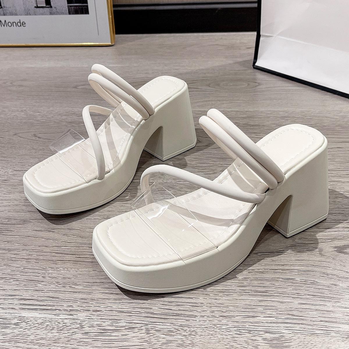 

Outer size large size cool slippers female 2025 spring new Internet celebrity fairy style fashionable and comfortable wear thick high heels sandals fe 35