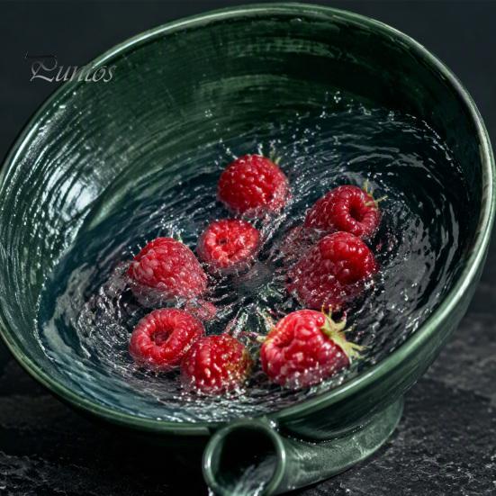 Country Style Fruit Bowl Cleaner Berry with Drainage Holes Rinse Vegetable Basket Rustic Wash for Kitchen Countertop Vortex-shaped