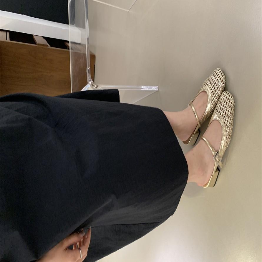 2025 new hollow woven bag head slippers women's low-heeled cool slippers one word with thick heel large size half-drag sandals women