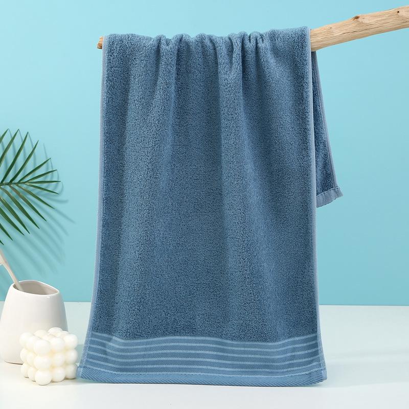 Absorbent, non-shedding bamboo fiber towel: superior to pure cotton towels for bath use.