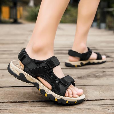 Modische Sommer Outdoor Sandalen für Herren Atmungsaktive Wanderschuhe Wasser Strand Herren Sandalen Camping Klettern Aqua Sneaker