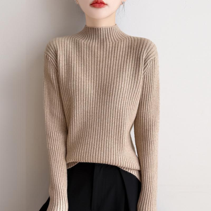 A New Type of Women's Autumn and Winter Knitted Sweater Top with A Semi-high Neck and A Striped Base Layer