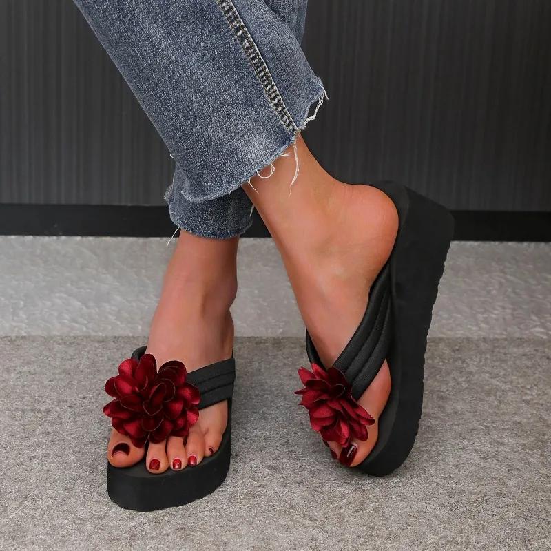 Fashion 2024 High Quality Shoes for Women Flip Flops Women's Slippers Fashion Floral Beach Slippers Women New Round Toe Wedge Slippers