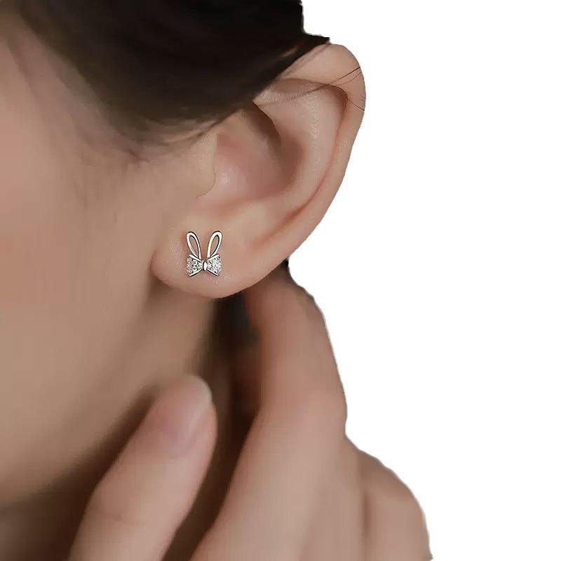 Rabbit Earrings for Women with Small and Exquisite High-end New Year Earrings Niche