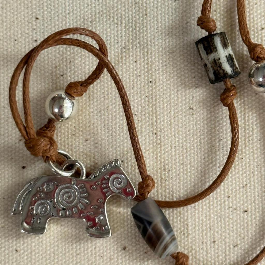 S925 Silver Grassland Totem Horse Pendant Necklace - Casual & Versatile Sweater Chain