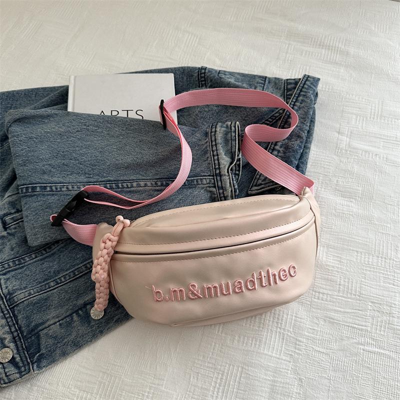 Beautiful Bag Women 2025 New Trendy Summer Personality Popular This Year Niche Messenger Breast Bag Trendy Fashion Fanny Pack
