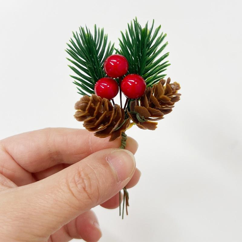 Christmas Cuttings Pine Needles Pine Cones Flower Branches Accessories Simulation Red Fruit Gift Box Decoration