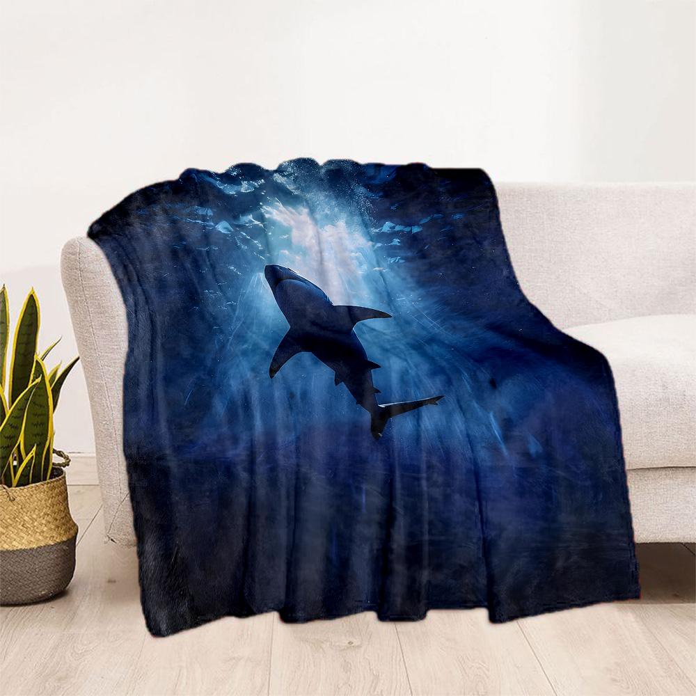 Ocean Animal Flannel Blanket - Soft and Comfortable, Suitable for Sofas, Beds, Offices, Travel, All Seasons, and A Great Gift for The Holidays.