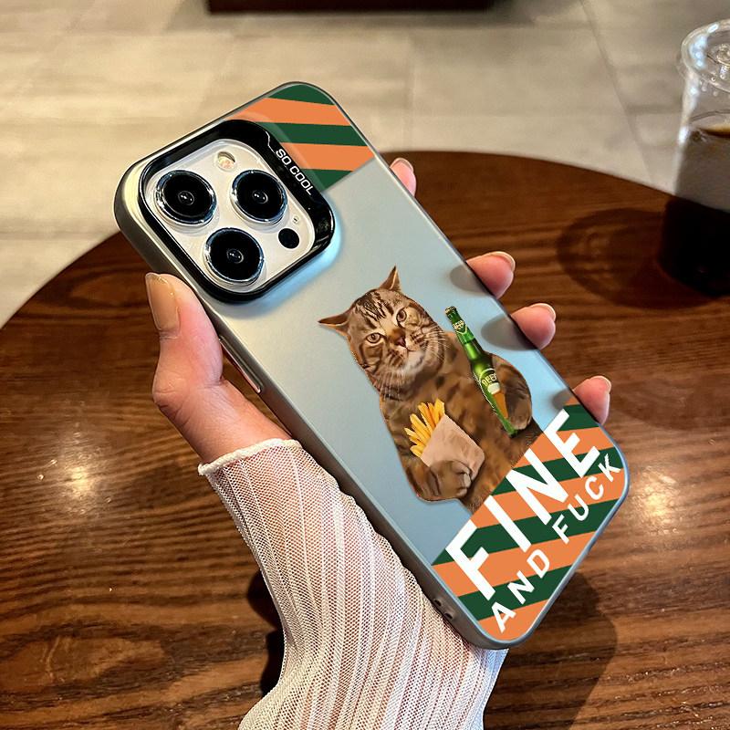 

Funny Cat With Beer & Fries Fine And Fuck Phone Case For IPhone 15 14 13 - Humorous Protective Cover GALAXYS24 чёрный