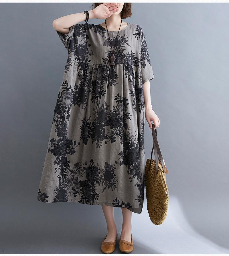 2021 Summer Retro Plus Size Round Neck Print Dress with Short Sleeves and Big Swing