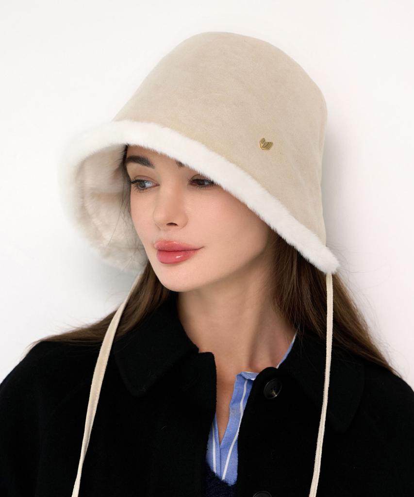 Koipeu Mustang Strap Bonnet Hat Cf083Ht088