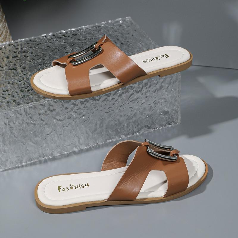 Summer New Sandals Women's Round Head Open Toe Hollow Metal Buckle Soft Sole Anti-slip Wear-resistant Flat Slippers