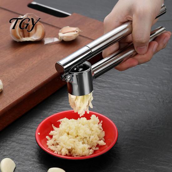 Non Stick Garlic Crusher Stainless Steel Press, Ergonomic Lever Heavy Duty Alloy Crusher, Effortless Mincing Manual for Kitchen Food Preparation Tool