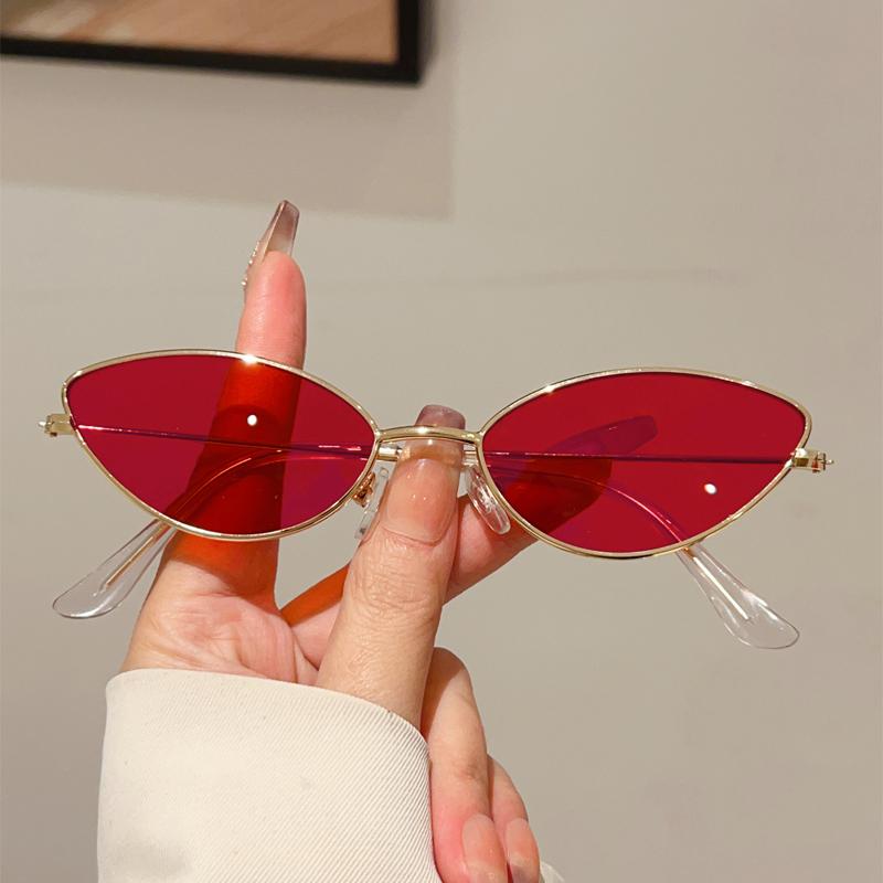 Vintage Cat Eye Sunglasses Women  New Fashion Decorative Casual Shades Retro Trendy Luxury Brand Design Sun Glasses