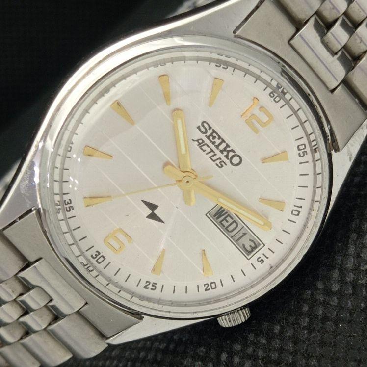 

Б/У ВИНТАЖНЫЕ ЧАСЫ SEIKO ACTUS AUTO 7009A ЯПОНИЯ МУЖСКИЕ СЕРЕБРЯНЫЕ ЧАСЫ 608h-a316631-9 SKU608h-a316631