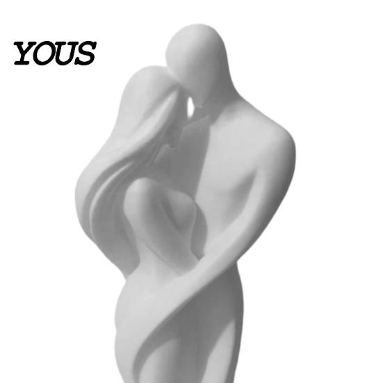 Matte Finish Sculpture Abstract Human Body Statue, Female Figurine Embracing Love Sculpture, 3D One-Piece Molding Couple Shape Statue for Living Room