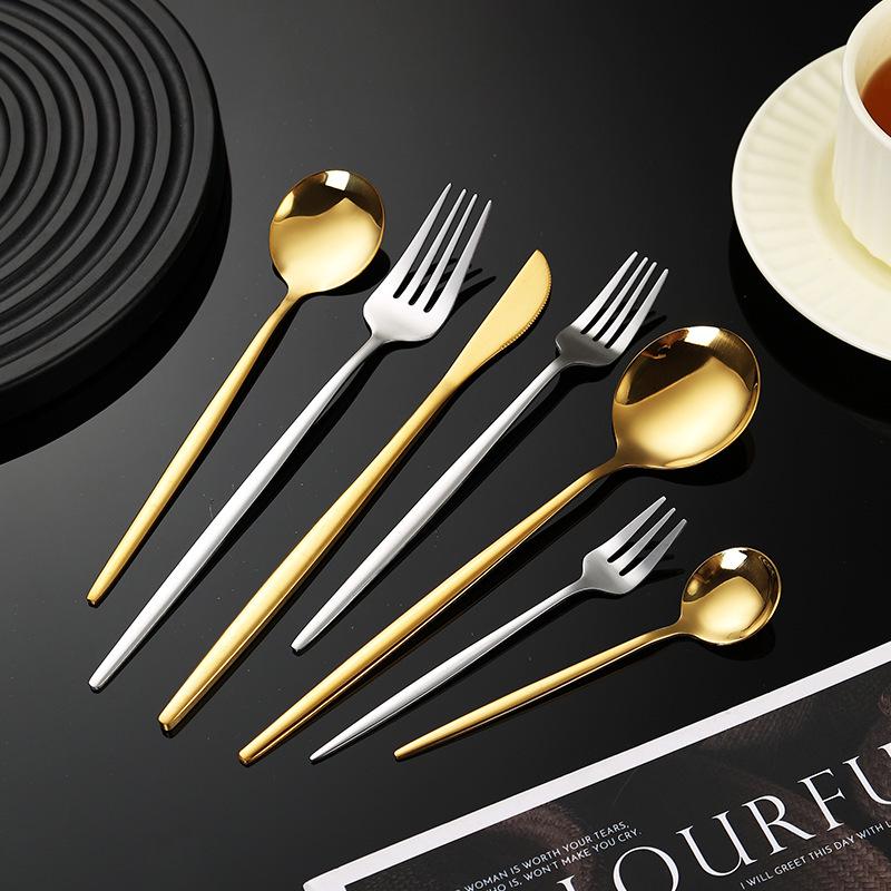 Gold-Plated Stainless Steel Cutlery Set: Includes Steak Knife, Fork, Spoon, and Knife – Four-Piece Western Style.