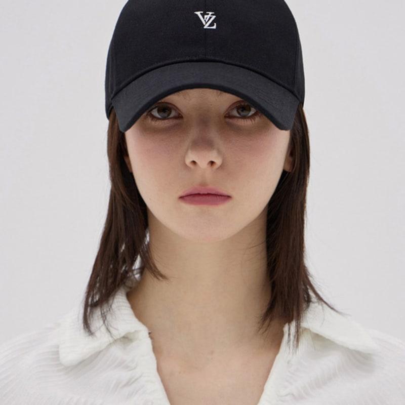 

VARZAR VZ Minimal Logo Ball Cap Black FREE