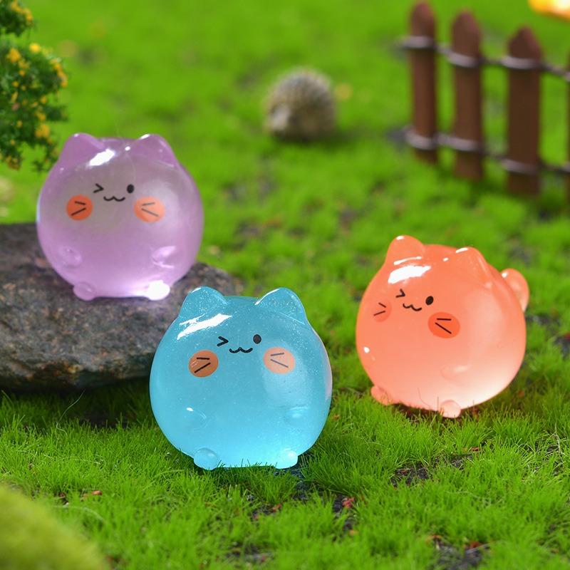 7Pcs Cute Luminous Kitten Micro Landscape Gardening Ornament Cartoon Diy Transparent Color Kitten Resin Accessories