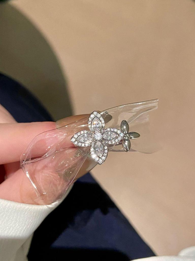 Zircon Lucky Clover Flower Open Ring - Elegant Court Style Exquisite Hand Jewelry