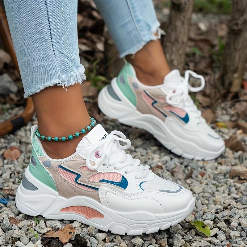 The New Korean Style Ins Dad Shoes for Girls In Autumn Are Versatile Thick-soled Sports Shoes