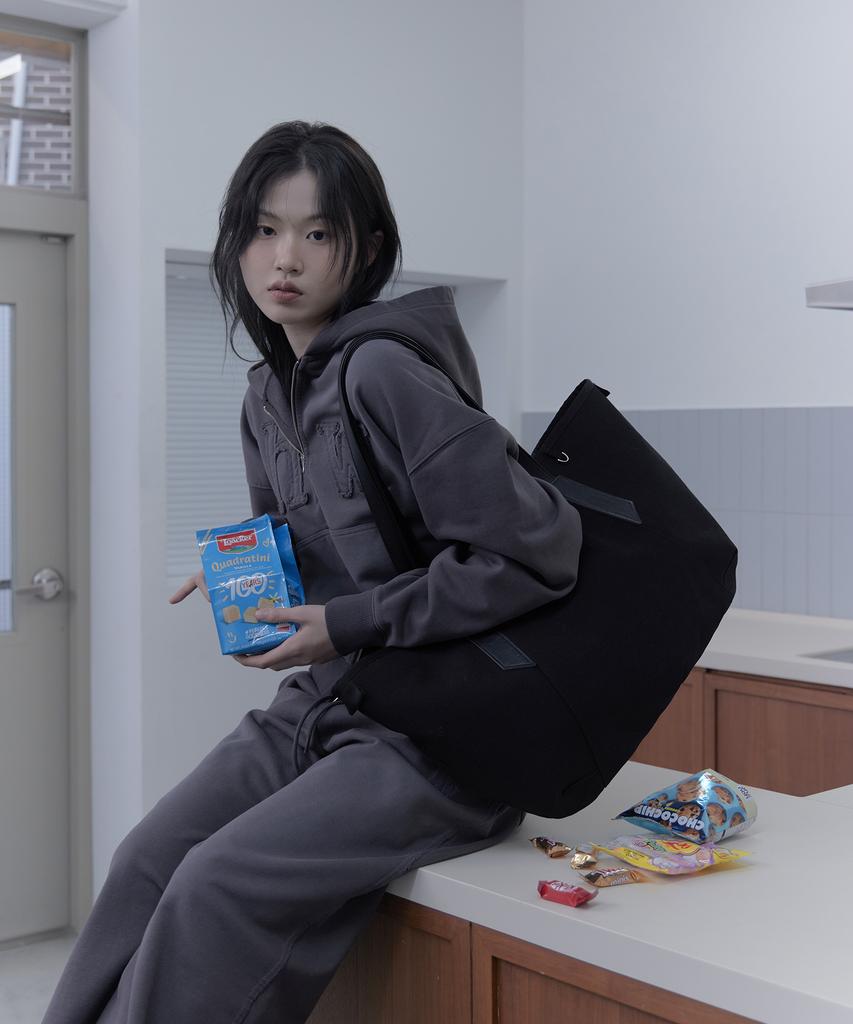 Haveawhale Kio Canvas Bag (Bk)