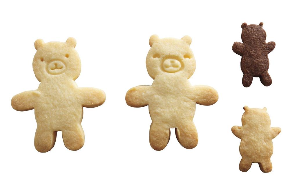 KAI Corporation Cookie Cutter COOKPAD Hugging Bear Made in Japan DL8074