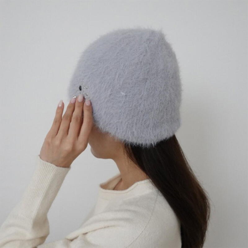 Women s Furbini Men s Floral Sweater Hat C8597_Black