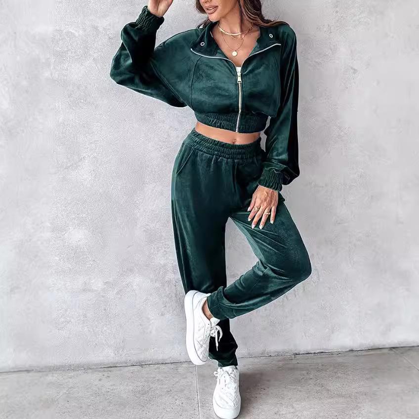 2024 Autumn/Winter Women's Fashion Casual Set: Golden Velvet Long Sleeve Top & Long Pants Two-Piece Set