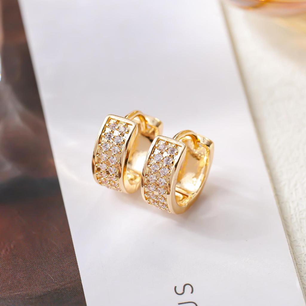 Light Luxury Diamond Row Earrings: Trendy Metal Studs for Men & Women, Popular European & American Rap Style Accessories