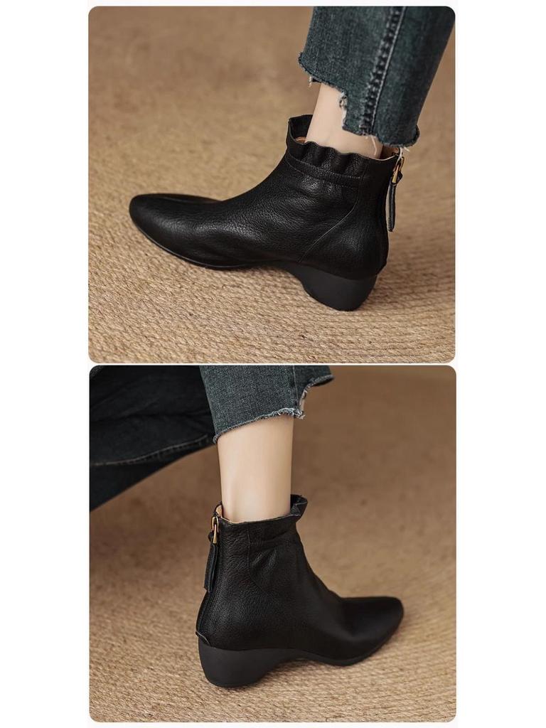 Damen Bequeme Retro Keilabsatz Stiefeletten - 2025 Herbst/Winter Mode, Vielseitige & Warme Plüsch Mama Schuhe