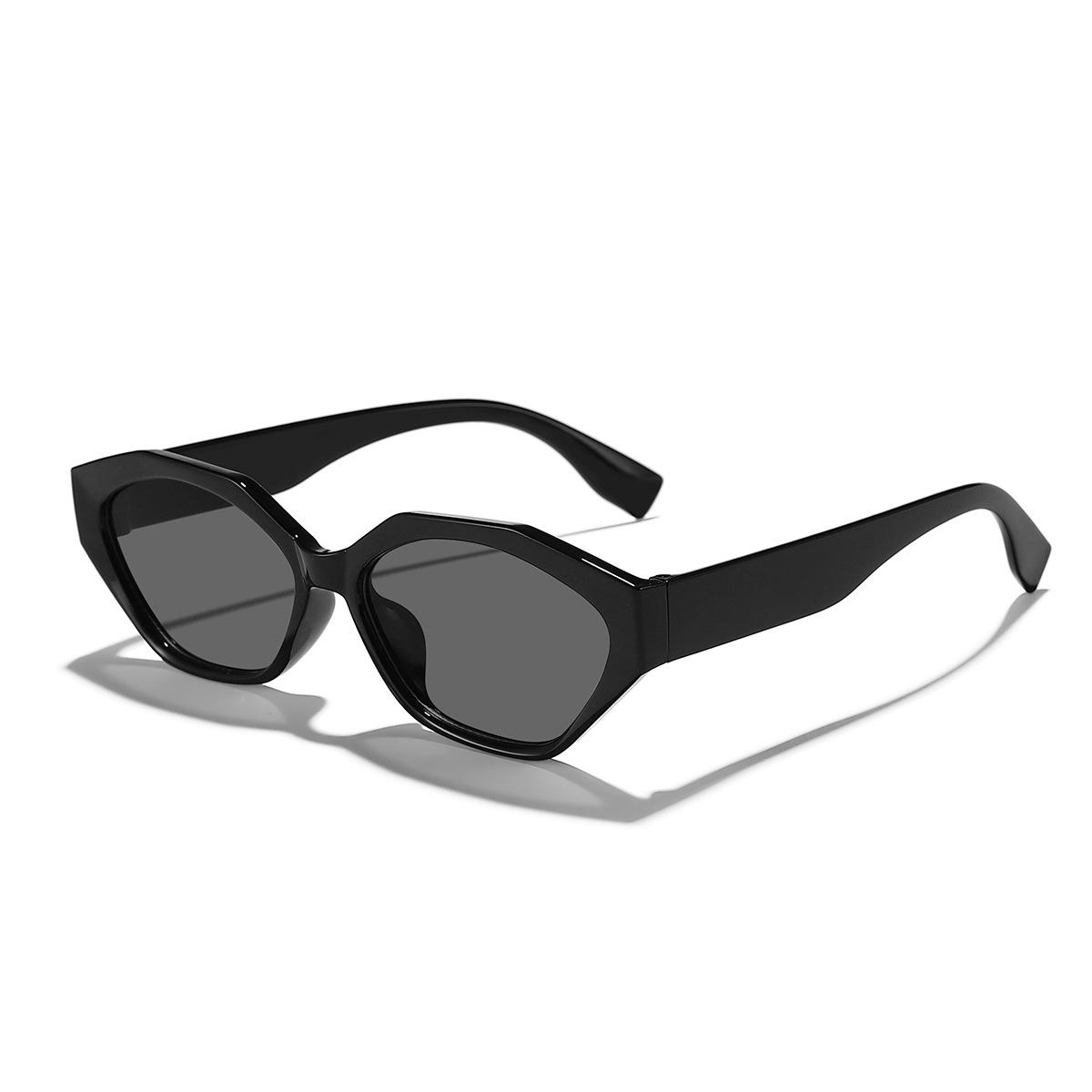 

Cat Eye New Oval Sunglasses Personalized Vintage Fashion Trendy Female Shades Popular Brand Designer Eyewear for Ladies Lentes As Picture черный серый