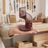 Miniatur-Wendeltreppe, Winziges Retro-Treppenmodell, Miniaturtreppen-Nachbildung für Puppenhaus im Maßstab 1:12, Miniatur-Szenen