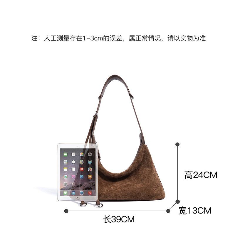 Autumn and Winter Suede New Versatile Portable Dumpling Bag Women's Design Sense Niche Leather Fashion Women's Crossbody Shoulder Bag