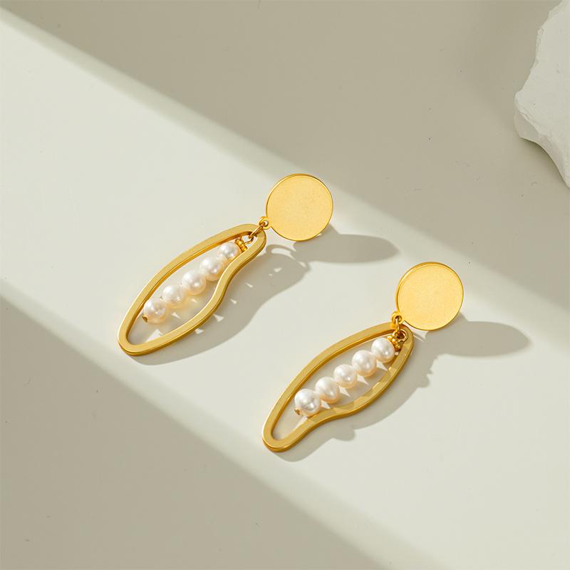 French Retro Matte Freshwater Pearl Earrings with 925 Silver Needles