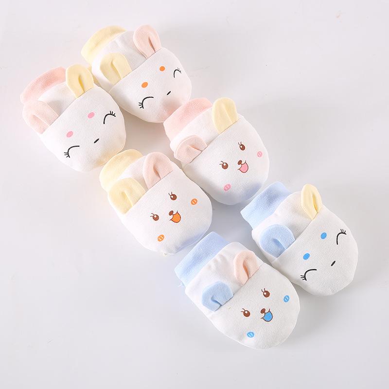 Breathable Cotton Anti-Scratch Mittens for Newborns (0-6 Months) - Spring/Summer Edition