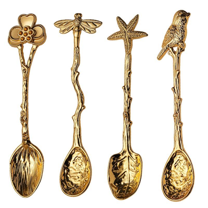 Retro Engraving Dessert Spoon Crystal Head Ice Cream Spoon Creative Mixing Spoon Retro Royal Style Tableware Kitchen Tools