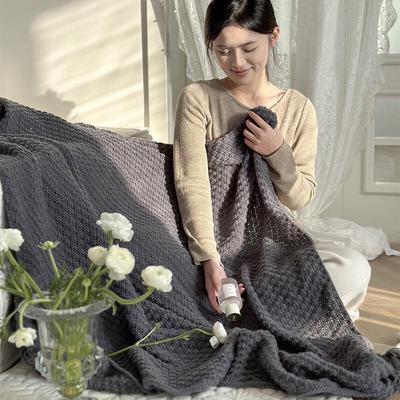 OEING Nordic Knitted Blanket for Office