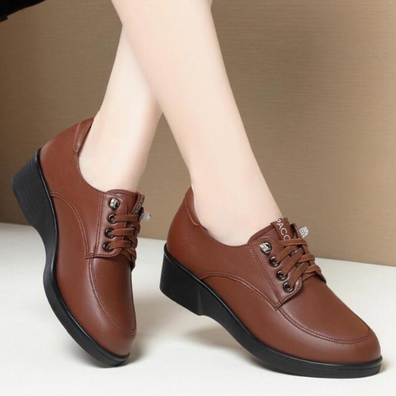 Spring Autumn Fashion New Round Toe Wedges Shoes Women's Solid Color Daily Elegant Comfort Mom's Flats Casual Women Leather Shoe