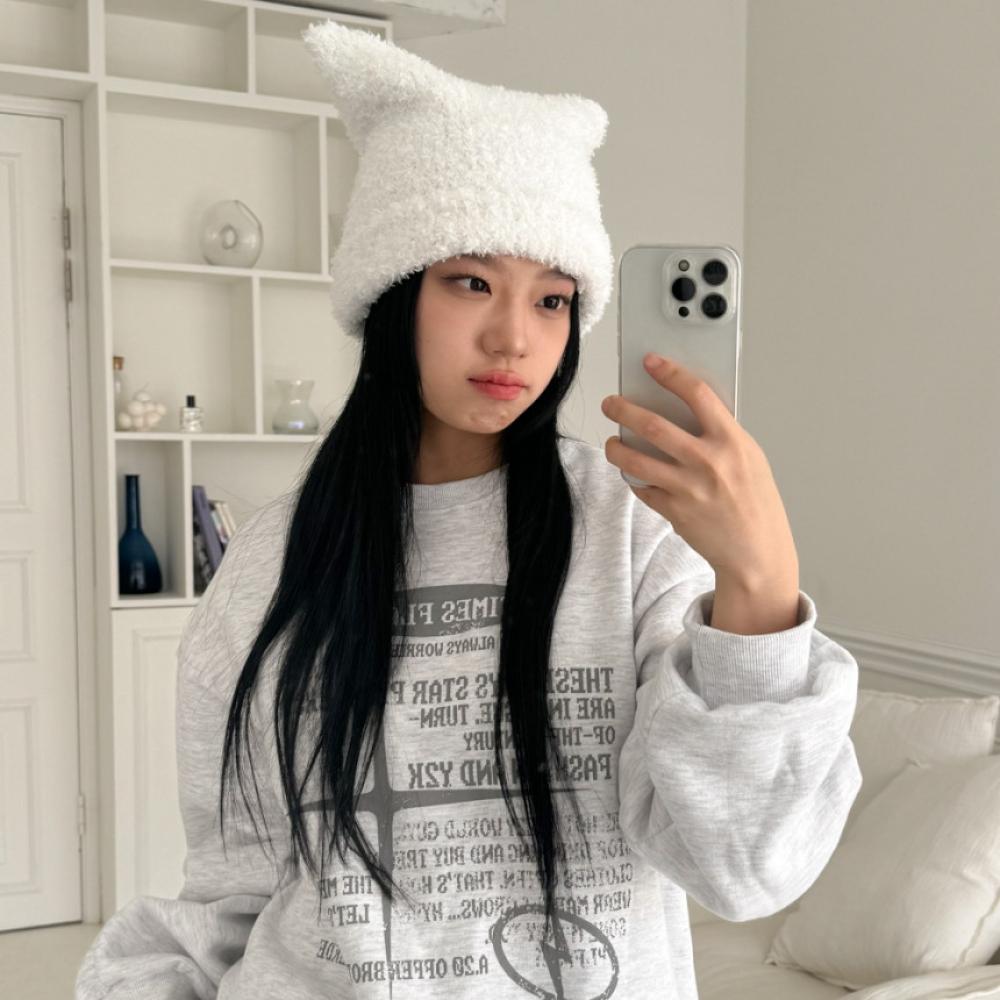 

Шапка-бини Blue City Devil Cats Poggle Cat Ear Horn, 5 цветов