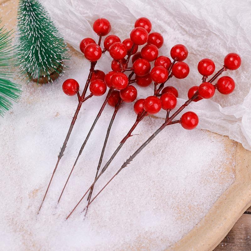 10pcs Artificial Holly Berry Christmas Decor Wire Bundle Garland Wreath Christmas New Year Fake Red Berries for Wreath DIY Home Decor