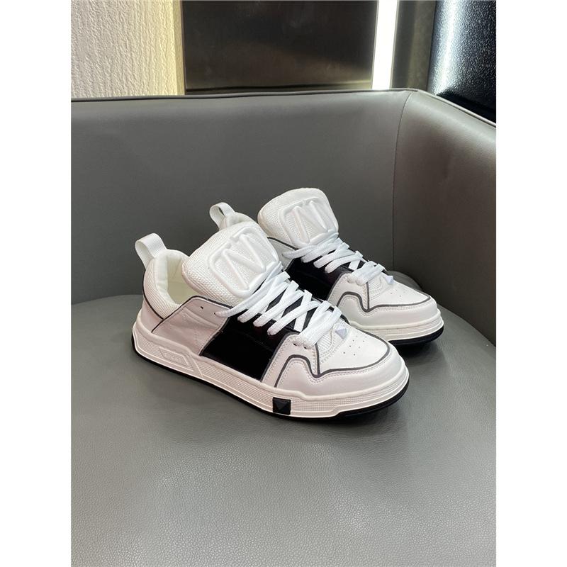 Leather Board Shoes Autumn New Color Matching Thick Sole Breathable Youth Sports Leisure Tt