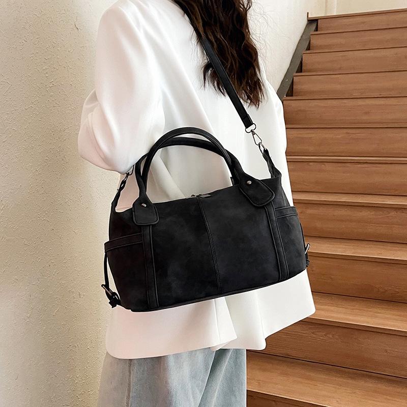 Retro Tote Bag Women's Spring New Fashion Frosted Shoulder Bag Large Capacity Commuter Crossbody Bag
